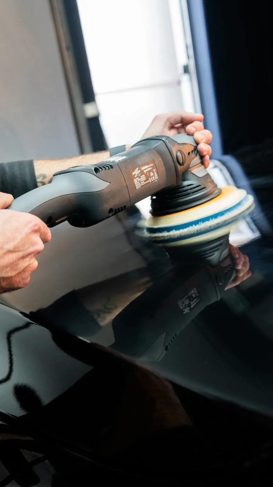 Polissage carrosserie voiture soi-même : le guide complet 2026